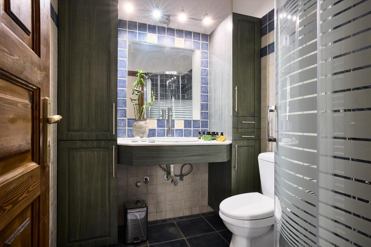 Aparthotel Cinco *