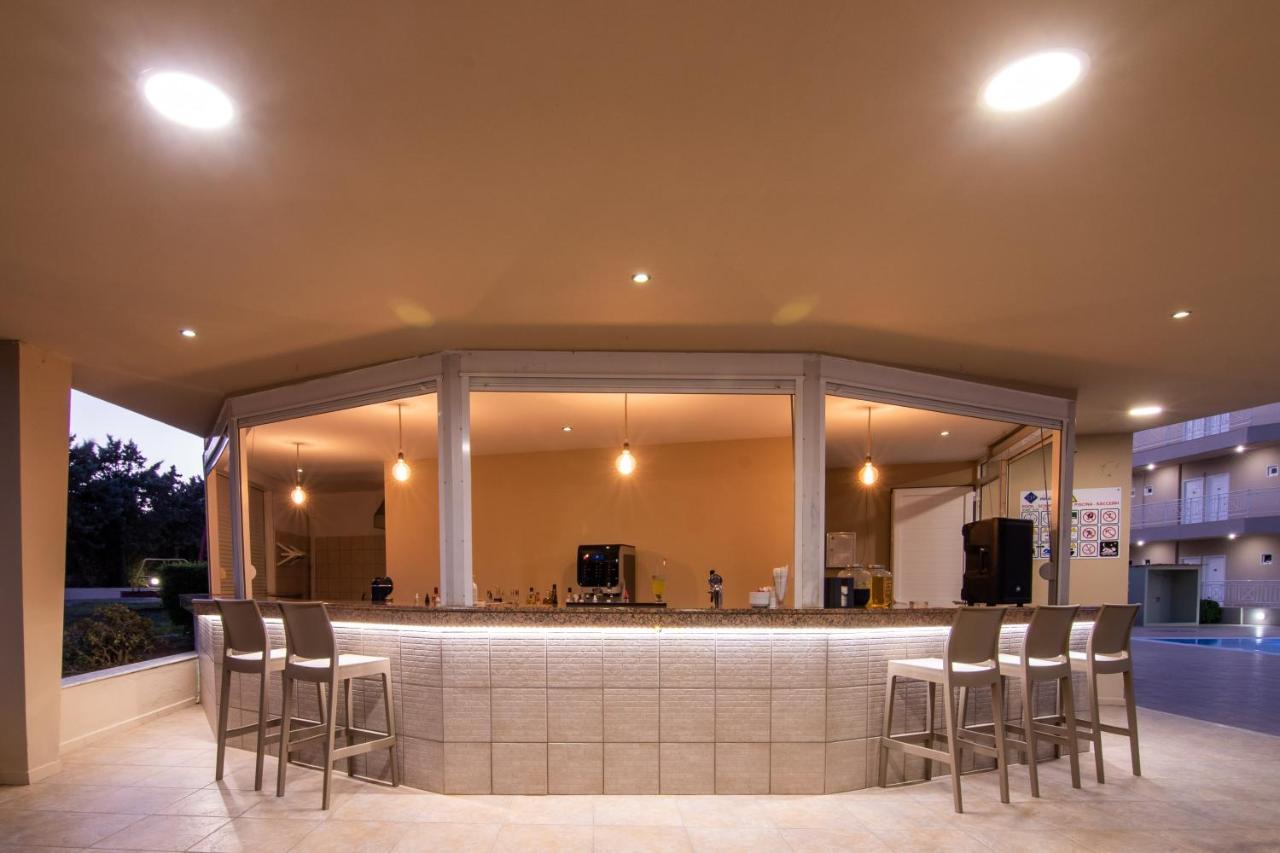 Chrissy's Paradise Hotel 3*