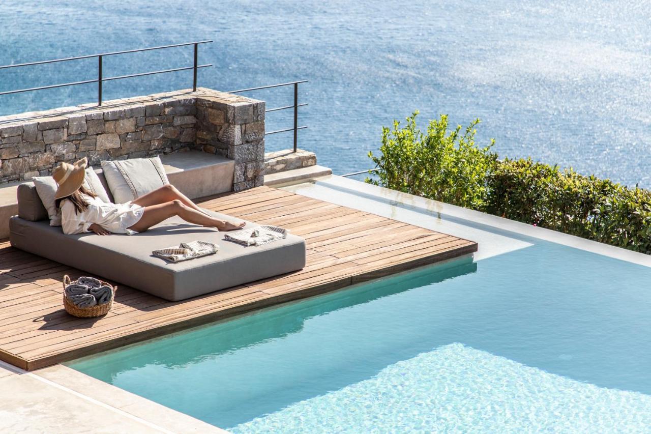 Octo Villa *