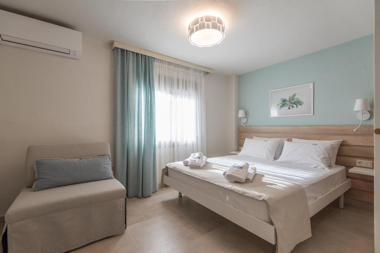 Arelia Beachfront Sea View Apartment Pefkochori