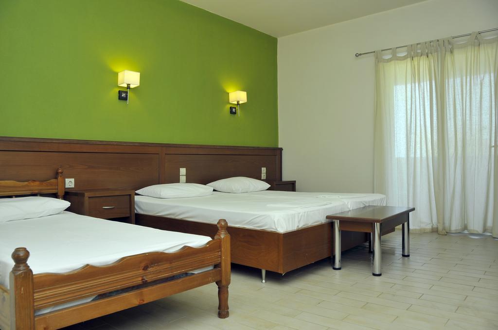 Elina 3* Perdika (Epirus)