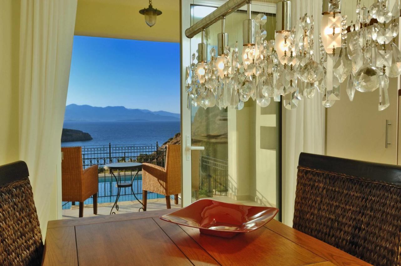 Ares With Private Pool And A Spectacular Seaview Villa