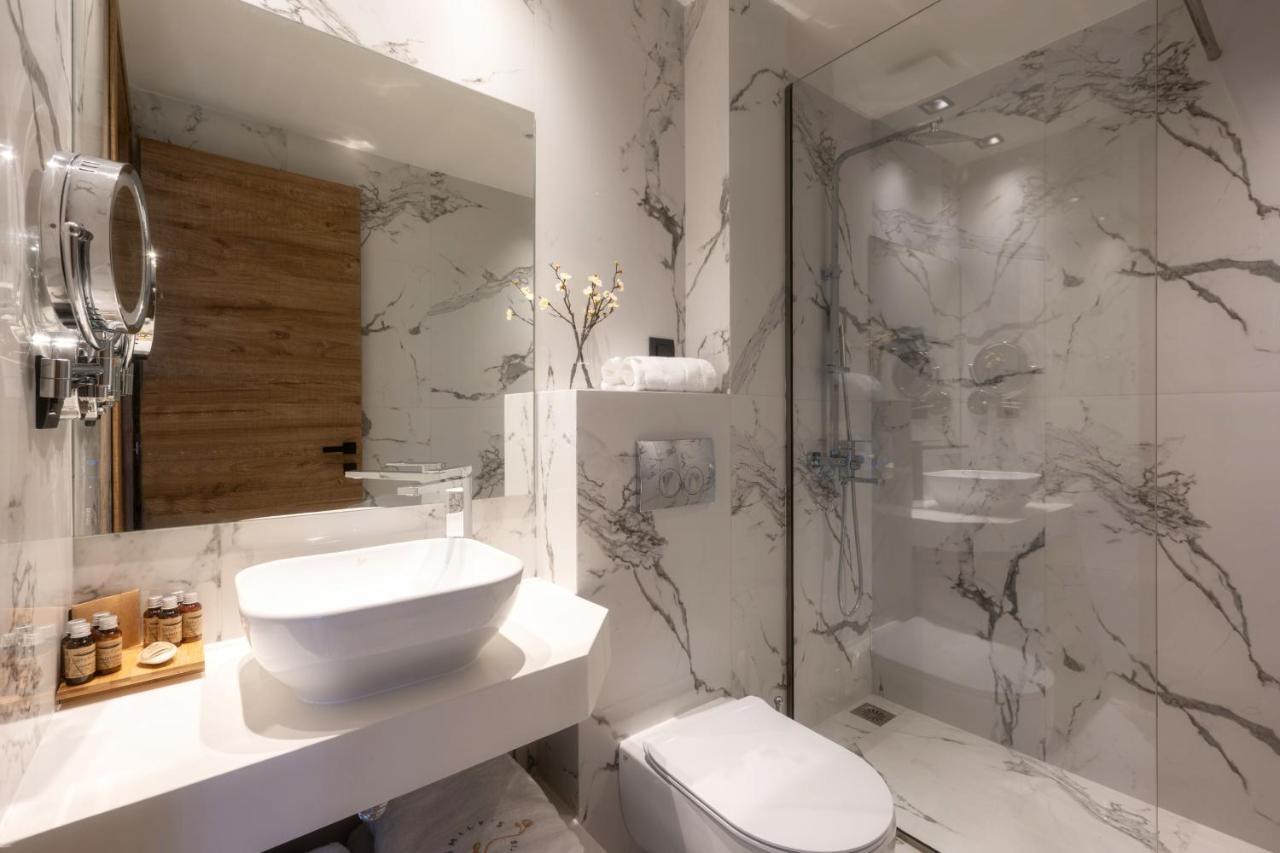 Emily's Luxury Apartment Pefkochori
