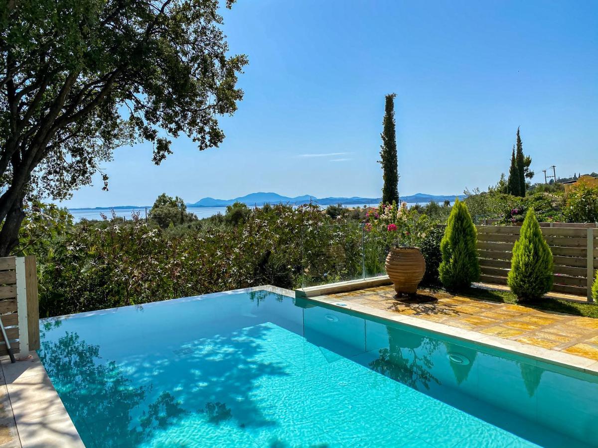 La Riviera Seaside & Aparthotel Barbati
