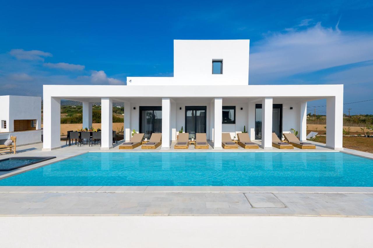 Seashell Villa *