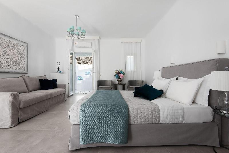 Riva Suites - Adults Only