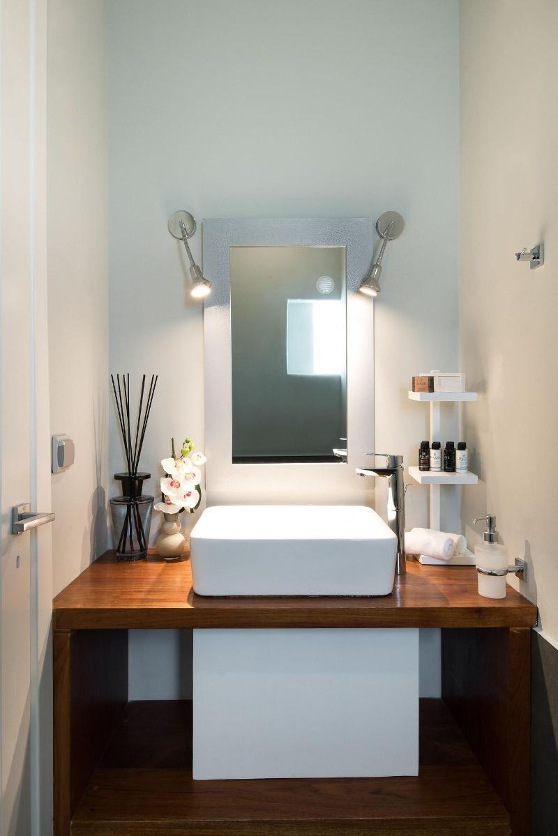 Riva Suites - Adults Only *