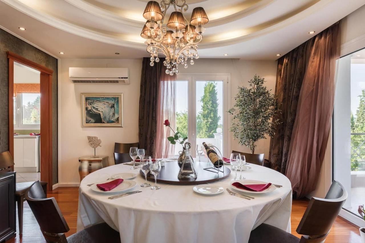 Villa Elena *