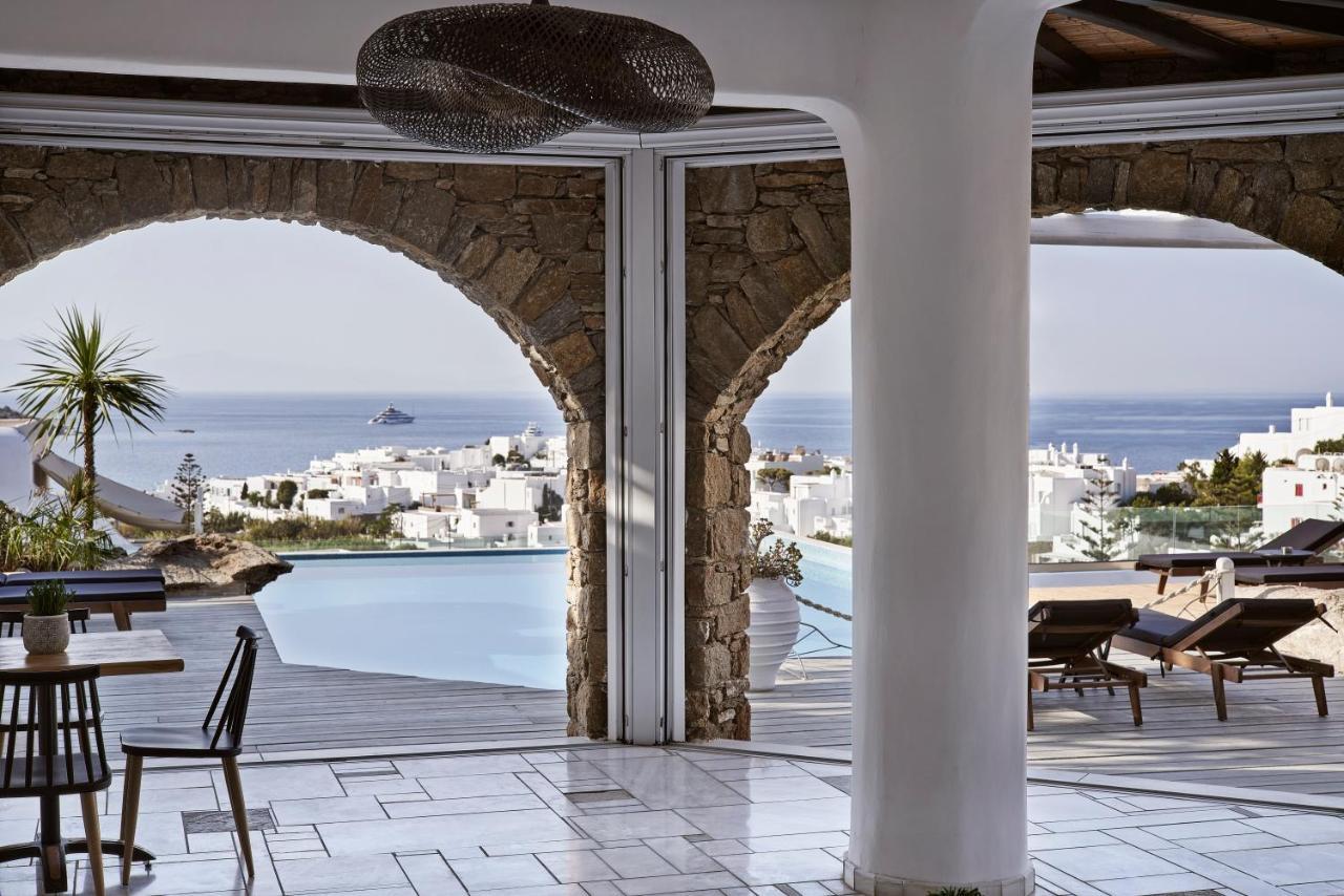 Mr & Mrs White Mykonos Hotel