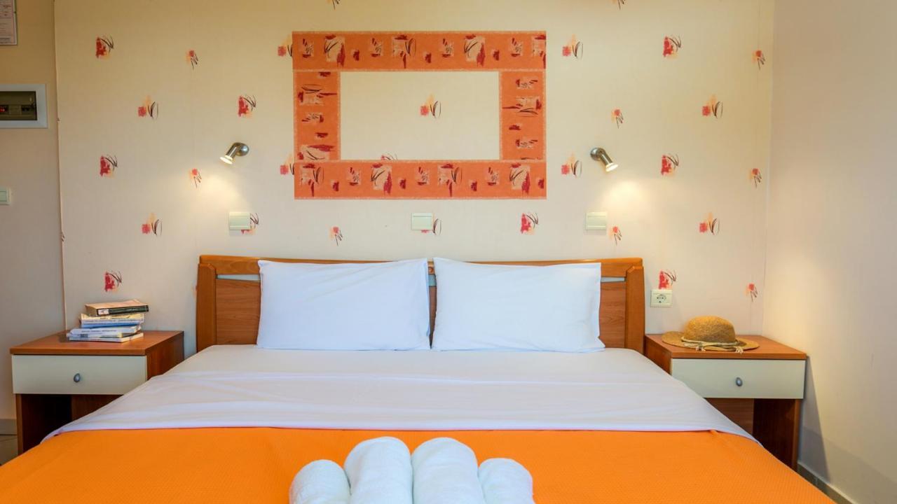 Aparthotel Amversa's House