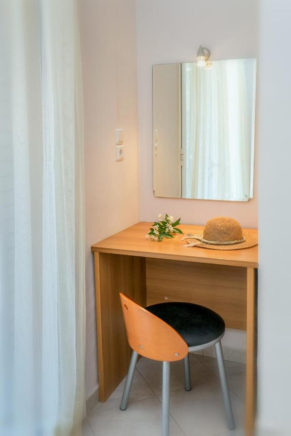 Aparthotel Amversa's House *
