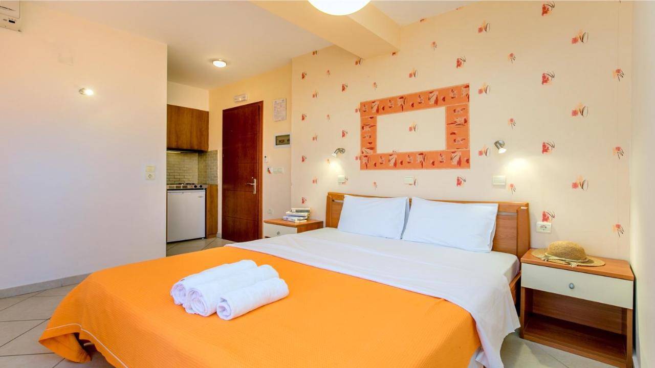 Aparthotel Amversa's House