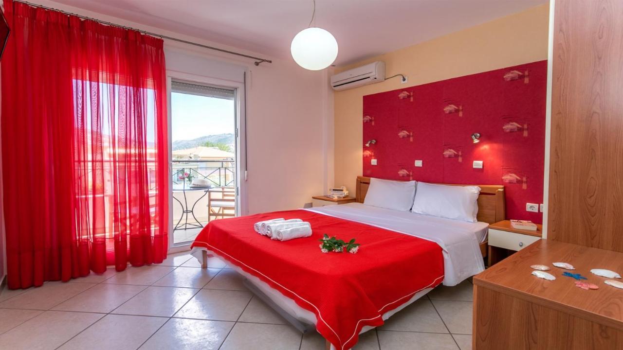 Aparthotel Amversa's House *