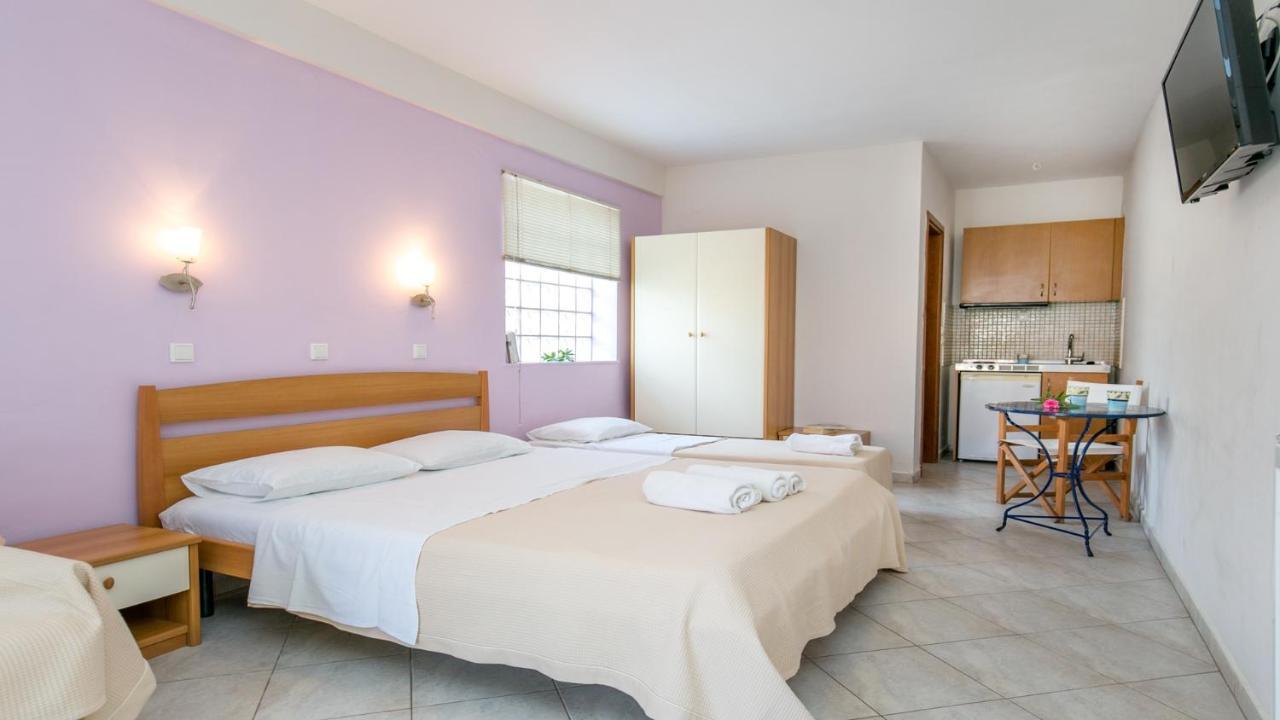 Amversa's House Aparthotel
