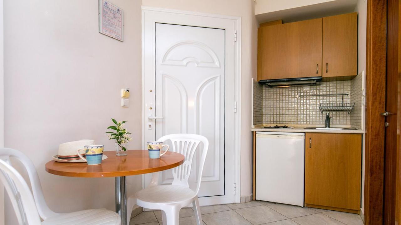 Aparthotel Amversa's House *