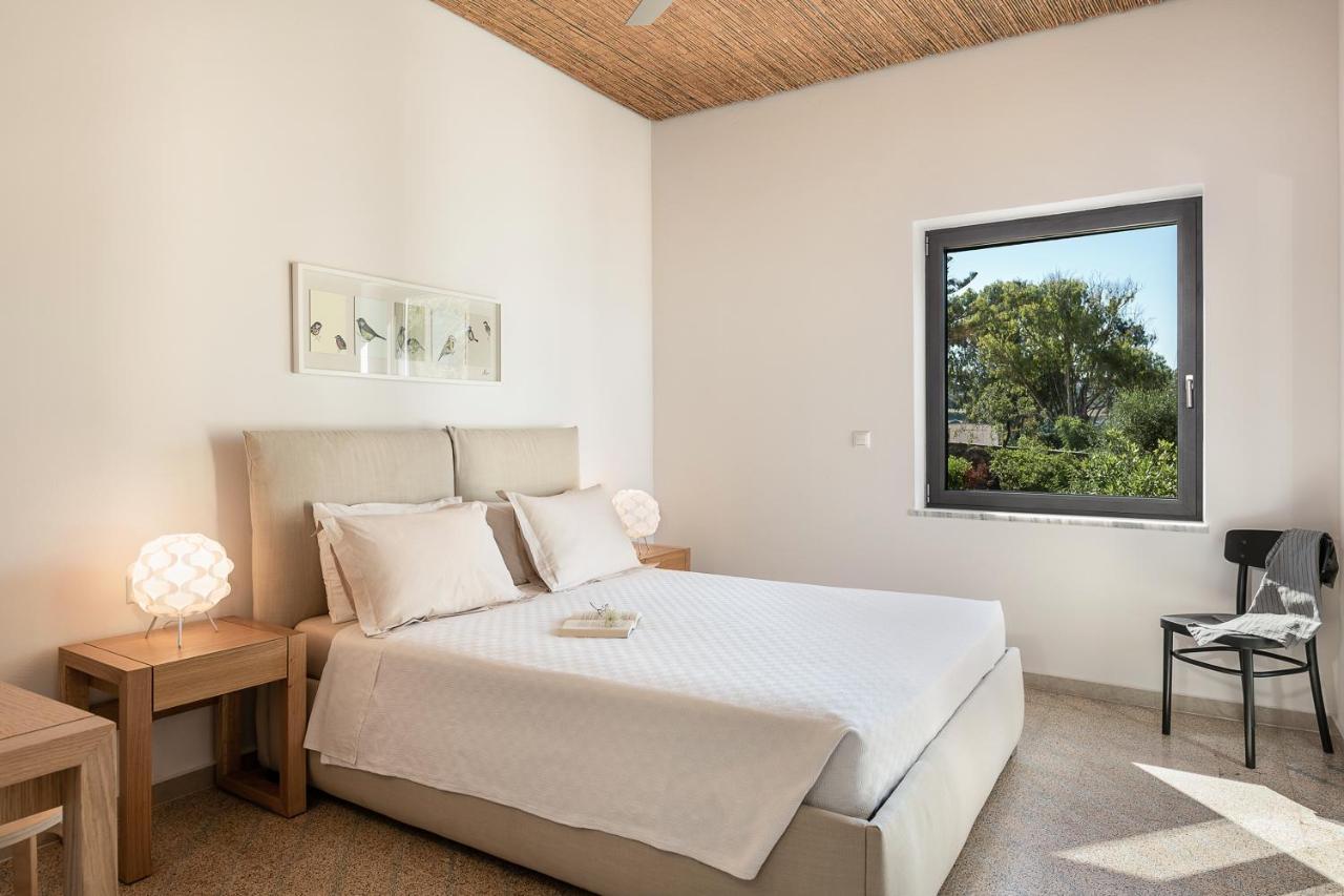 Villa Myrtia House *