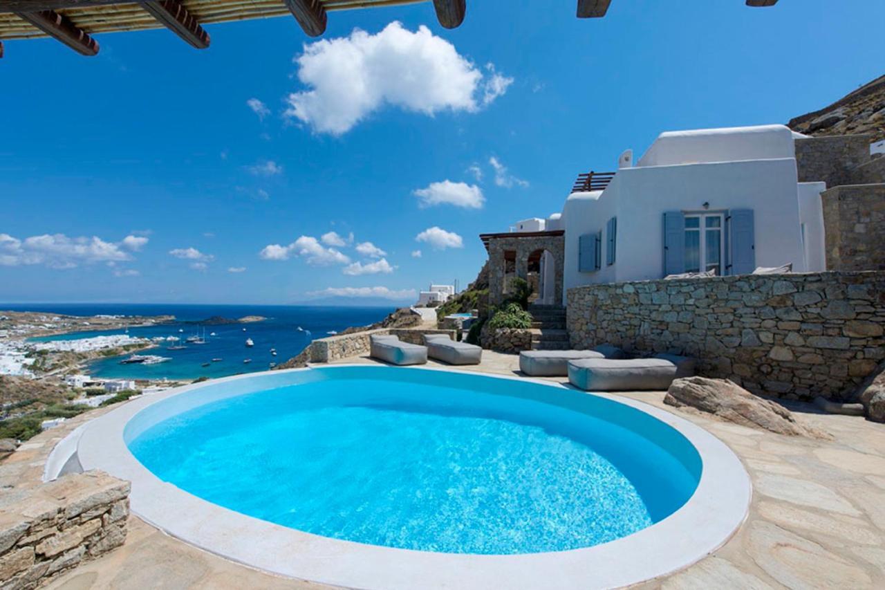 Ammonite With Heated Pool By Diles Psarou (Mykonos)