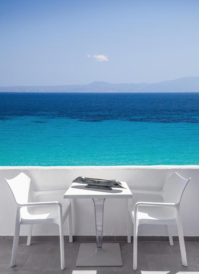 White Afytos