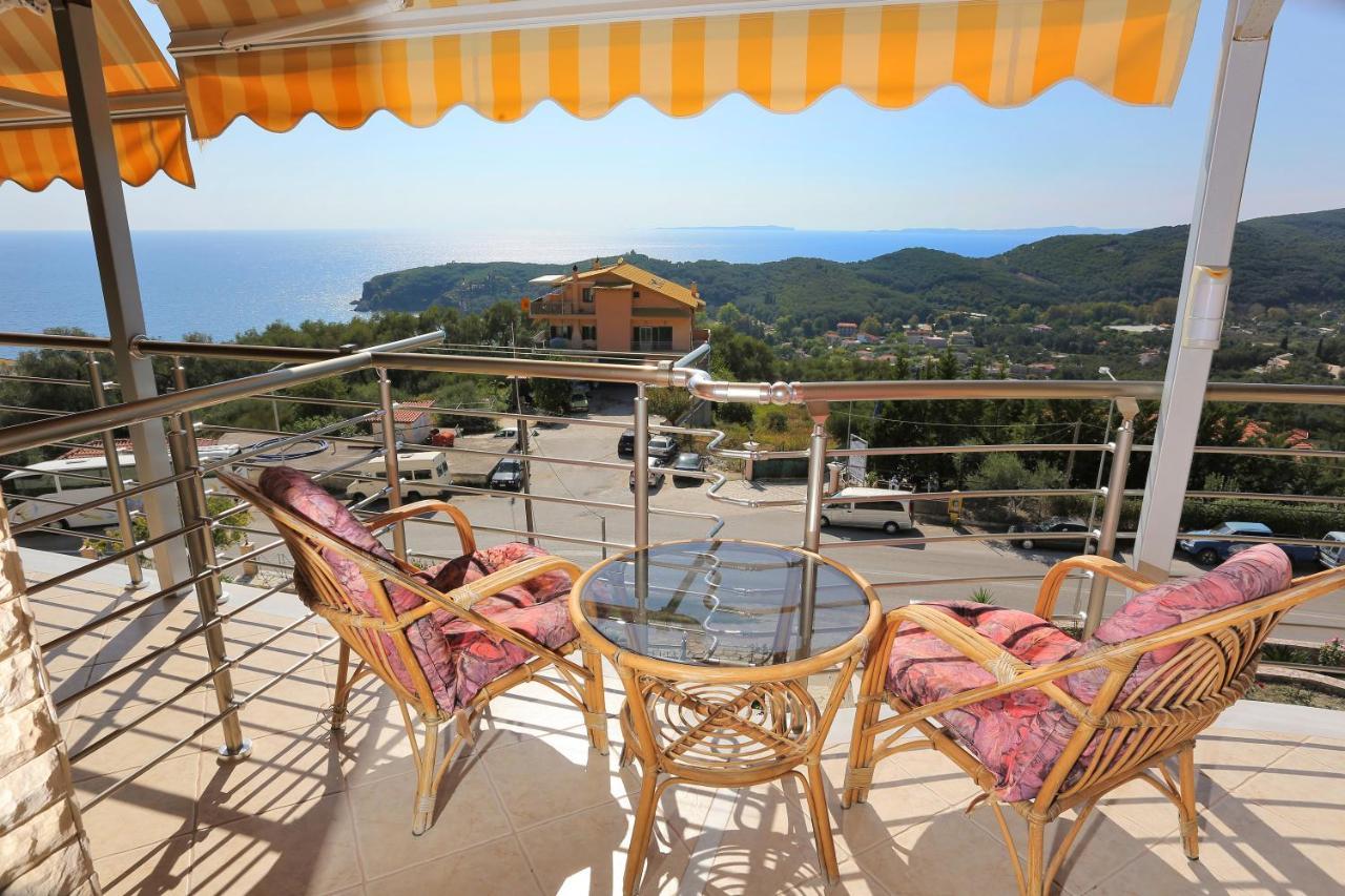 Eleni Apartment Parga
