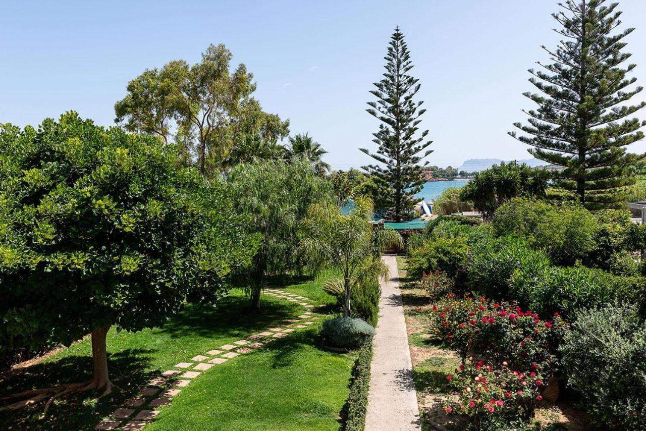 Ismini Villa *
