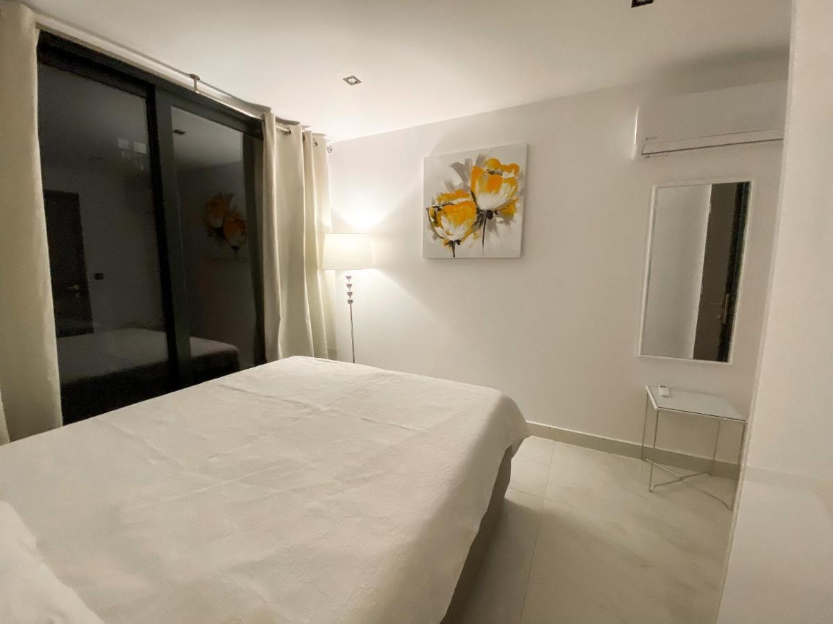 New Modern Deluxe In Kallithea * Kallithea (Chalkidiki)