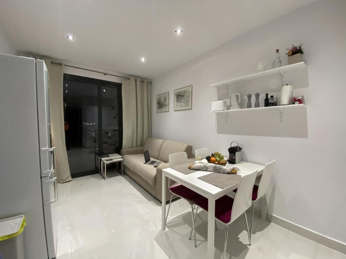 New Modern Deluxe In Kallithea * Kallithea (Chalkidiki)