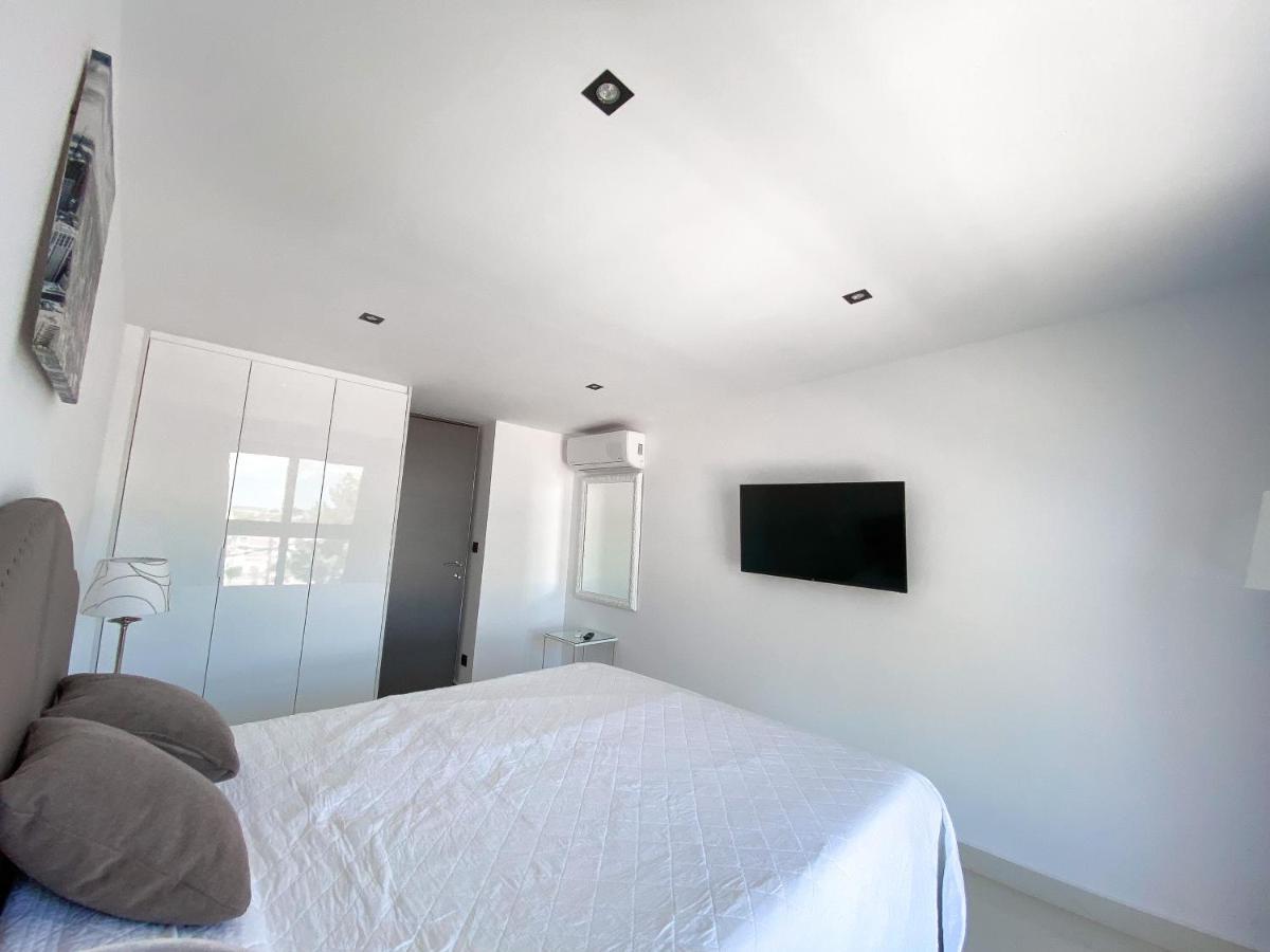 New Modern Deluxe In Kallithea Apartment