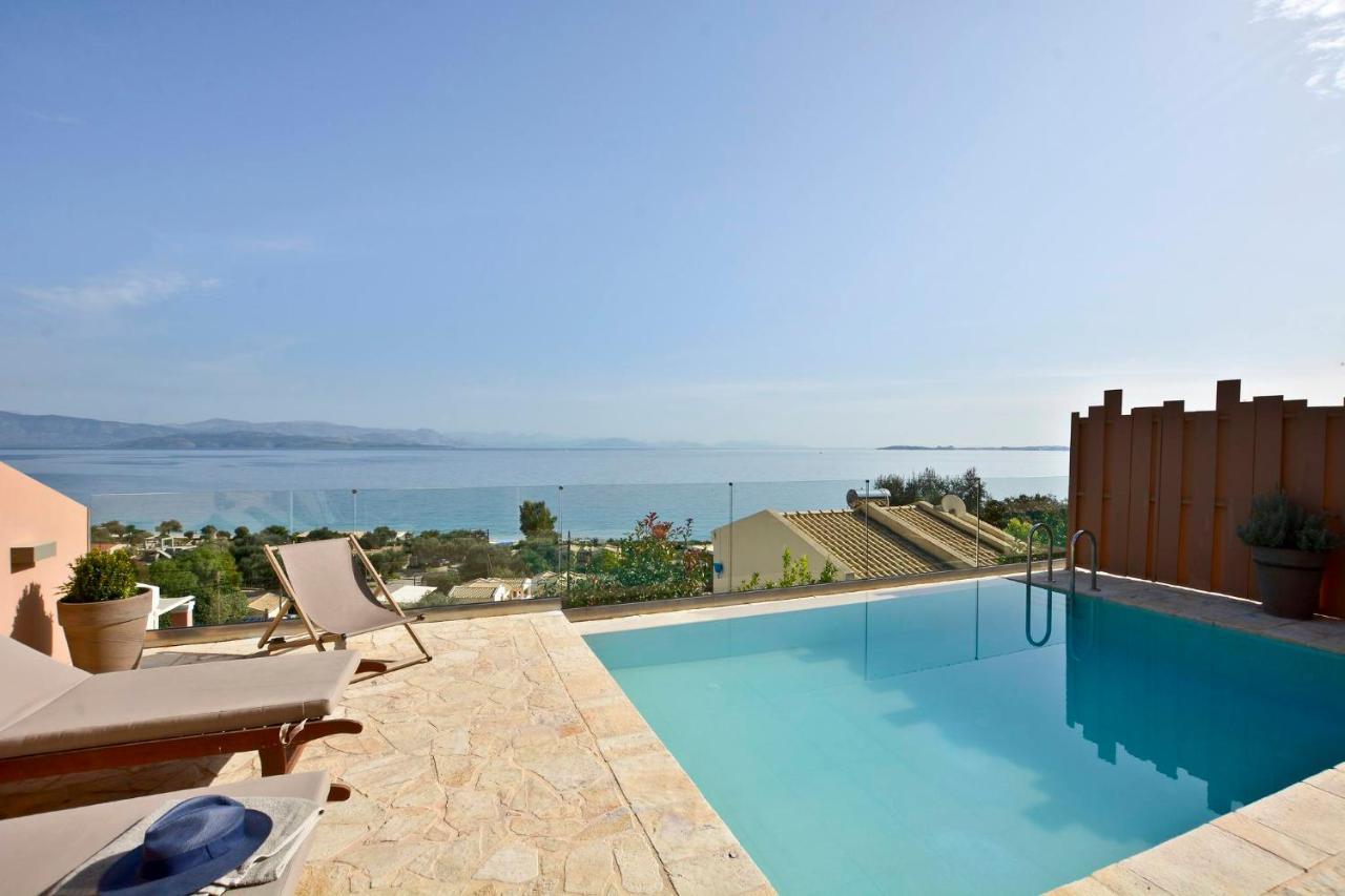 Renata Gold Villa