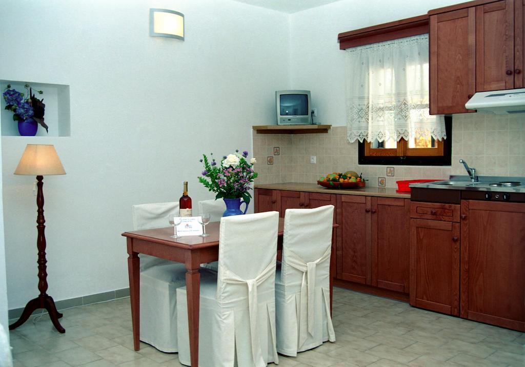 Hotel Olympia Village 3*