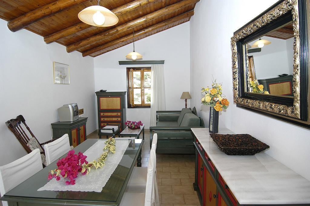Olympia Village Hotel