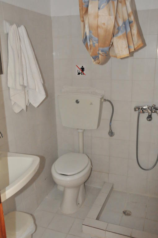 Iris Apartment