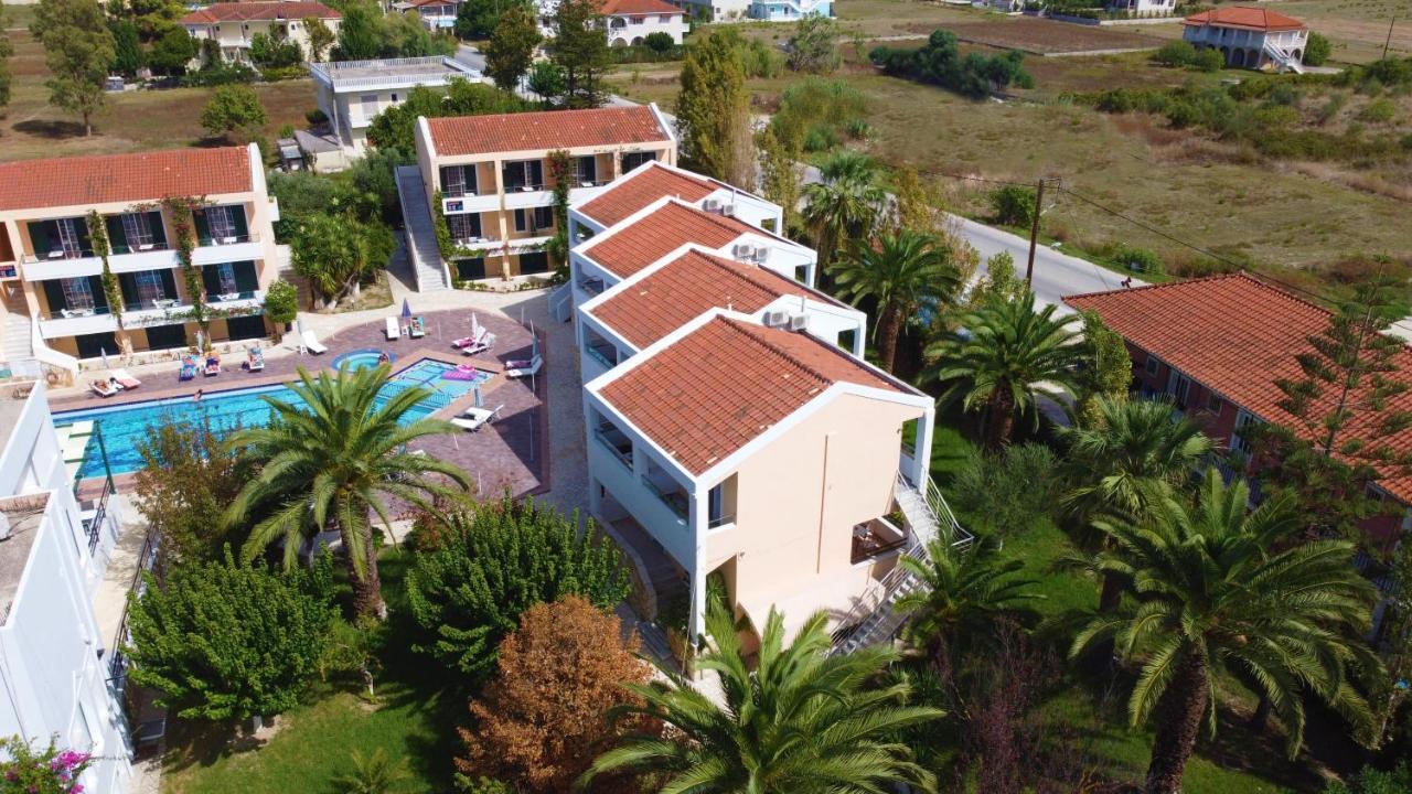 Oscar Aparthotel 3*