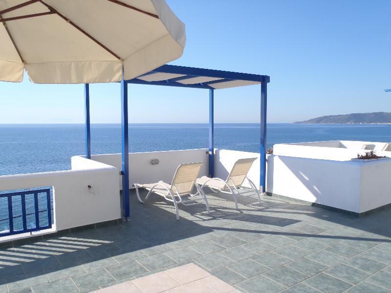 Apartment Chios Xenia & *