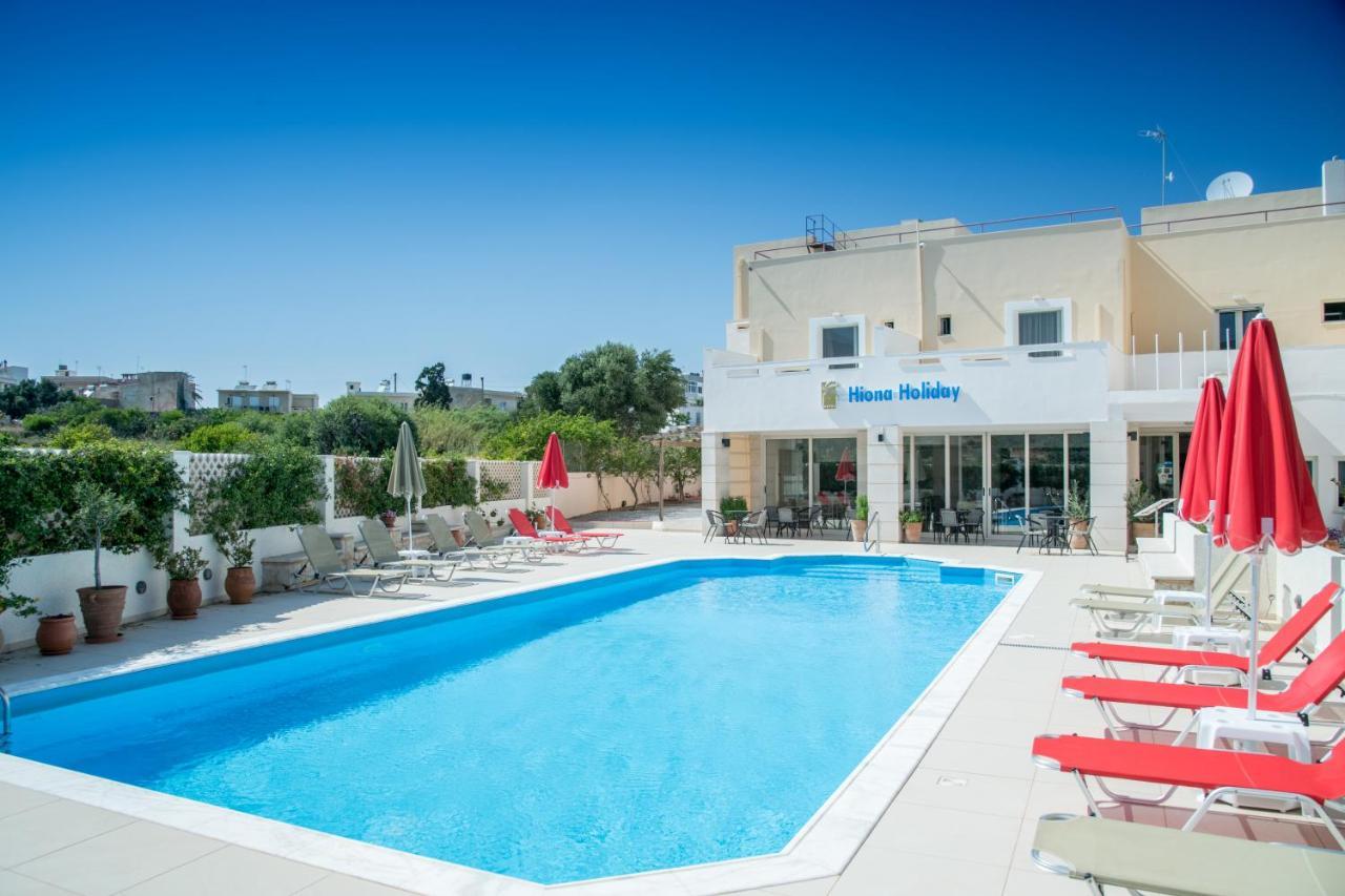 Hiona Hotel 3*