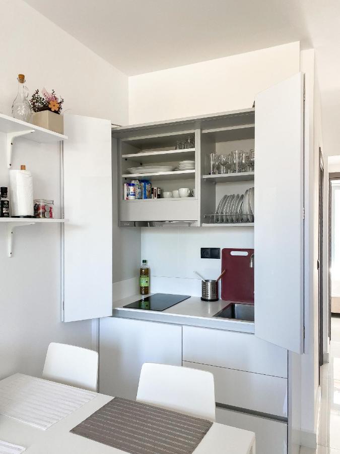 New Modern Deluxe In Kallithea *