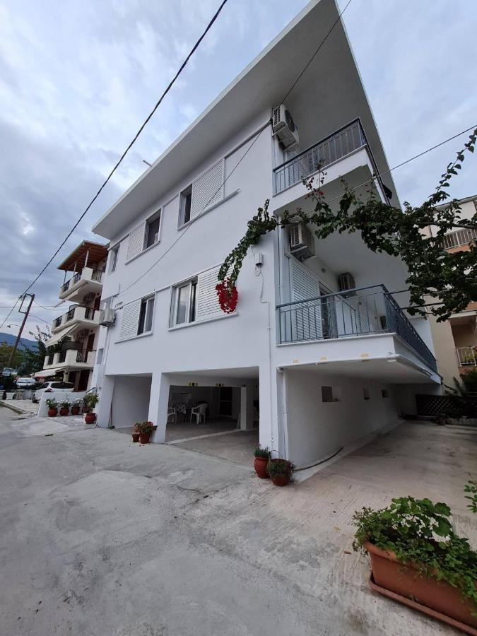 The House Apartment Nydri (Lefkada)