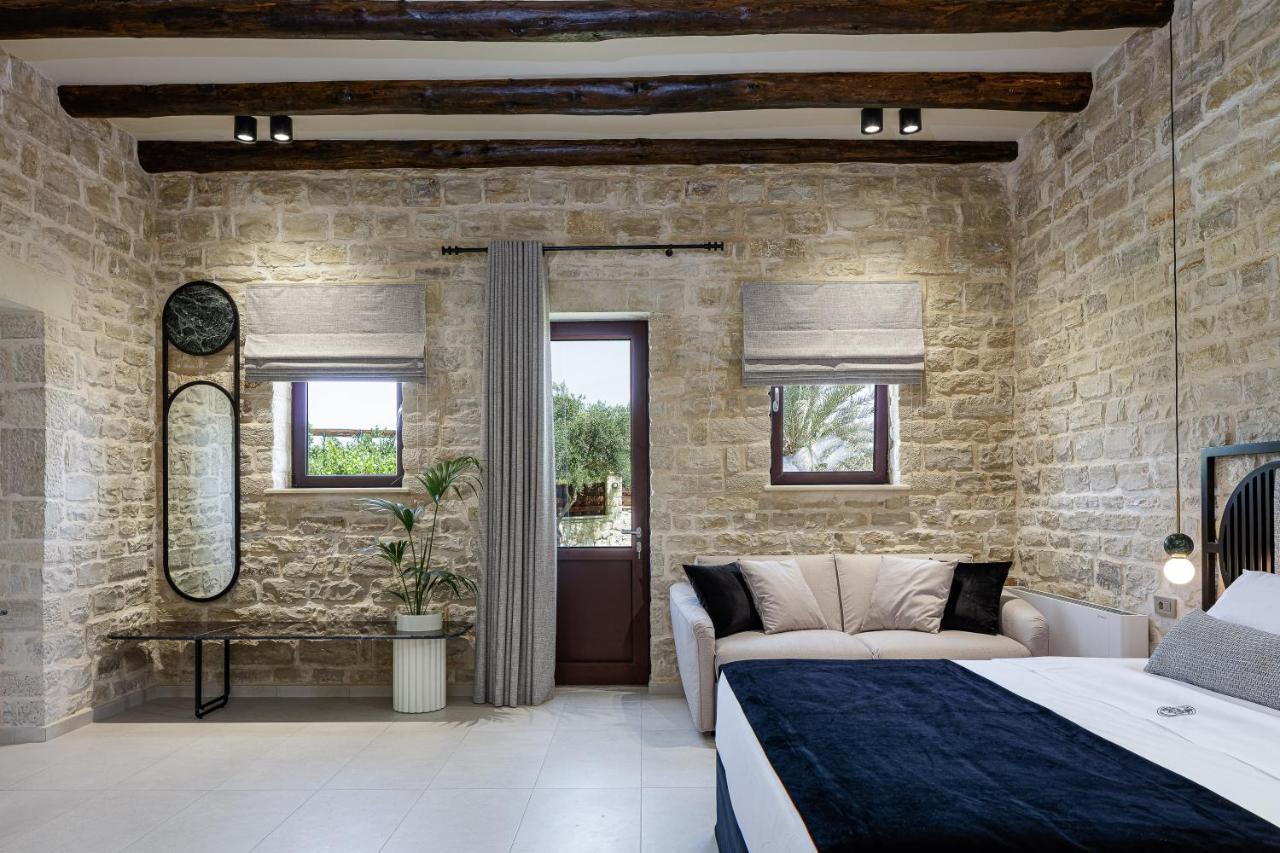 Lygia Villa