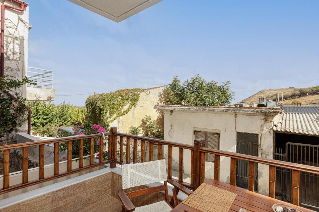 Lucy Panormos (Crete)