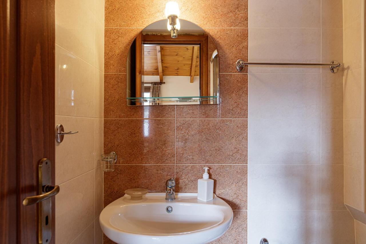 Homestay Lucy Panormos (Crete)