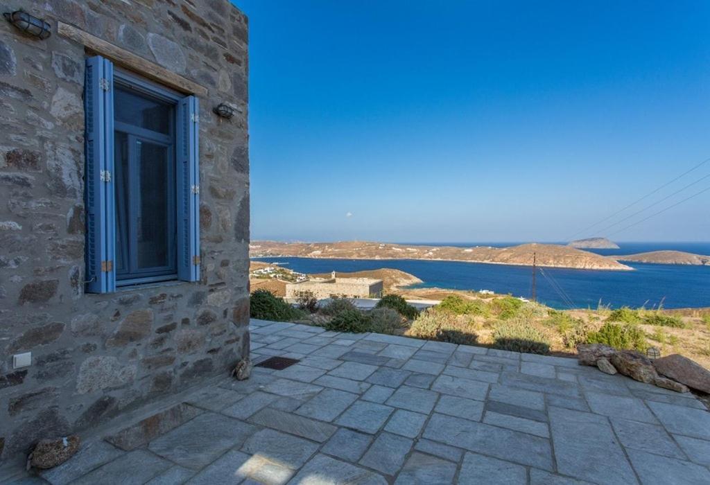 Villa Serifos Stone A