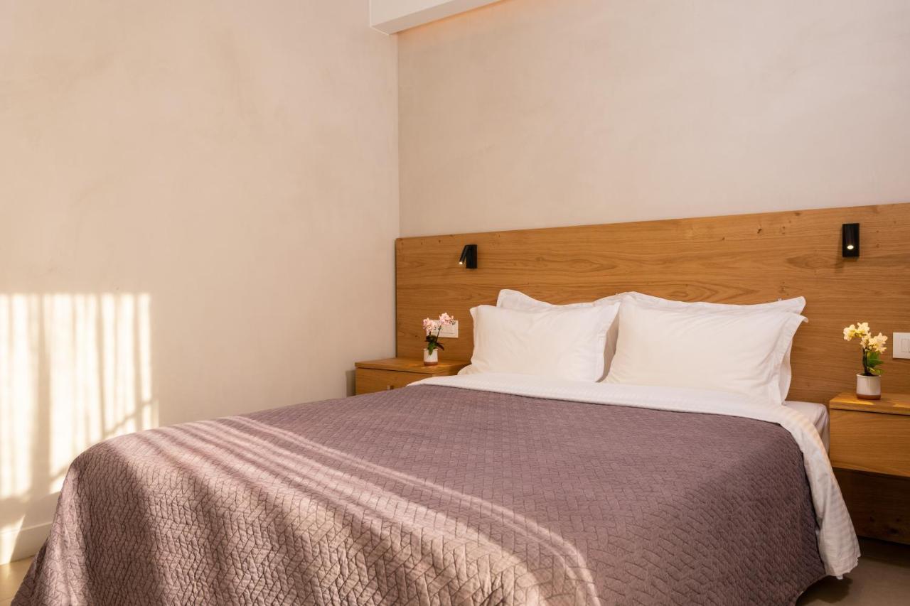 Pakio Luxury : Private Cretan Holidays * Milatos
