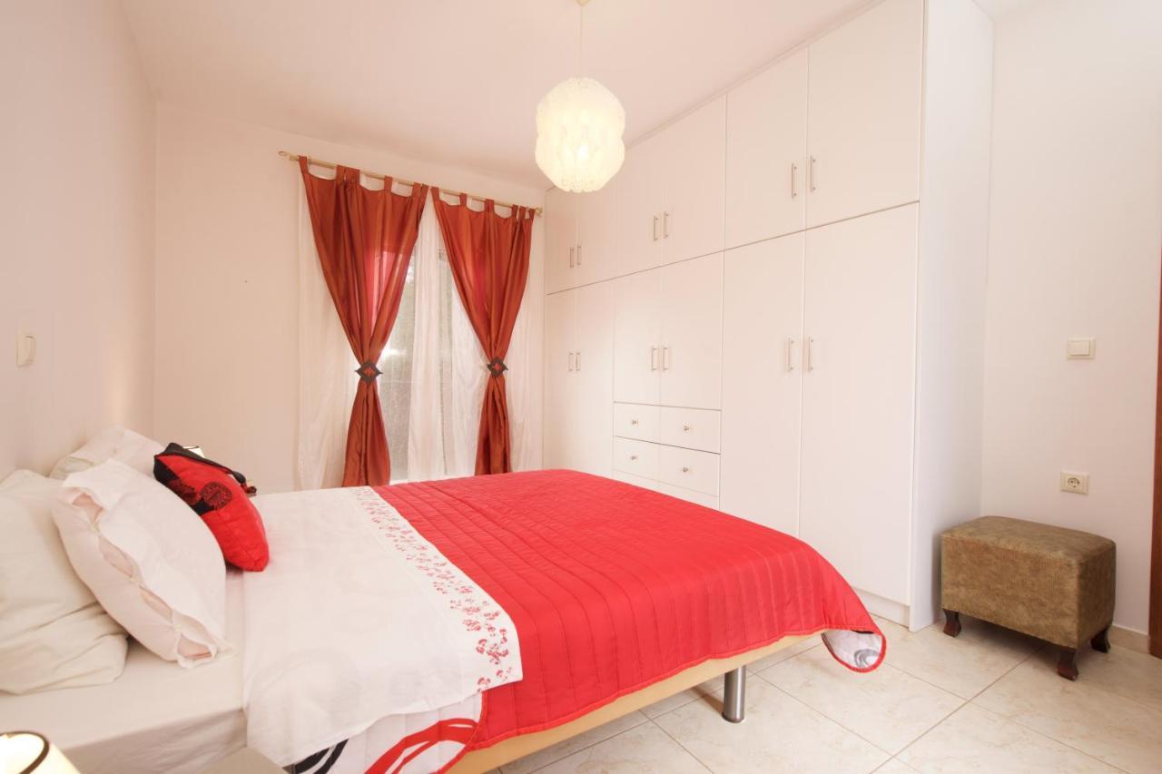 Holiday home Stella's Place Karavomylos