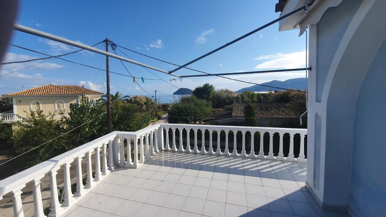 Nikos Aparthotel *