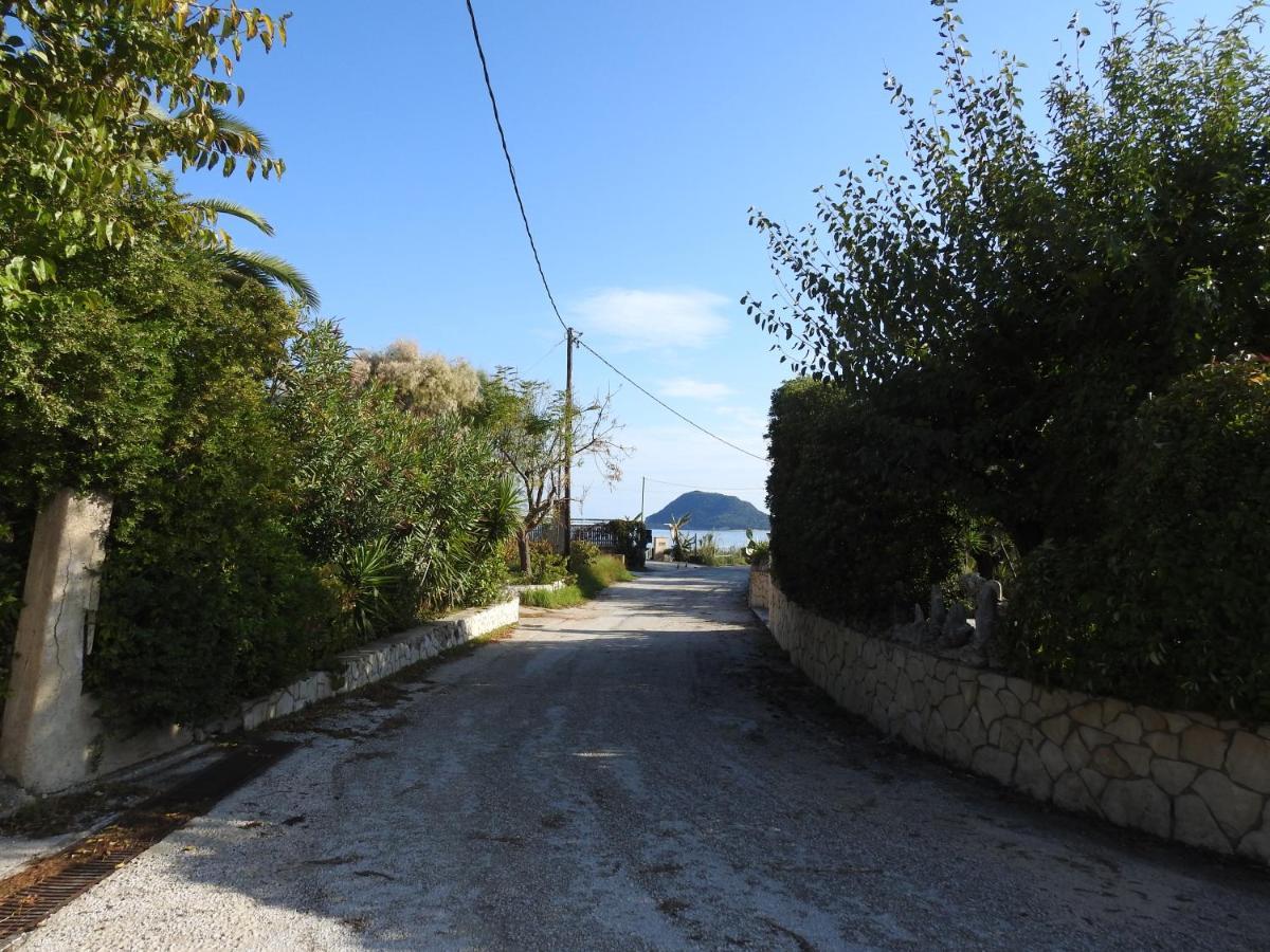 Aparthotel Nikos