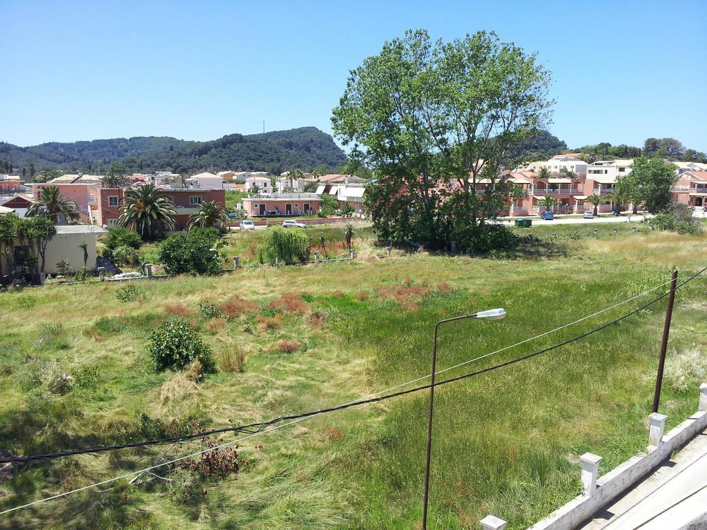 Canal D'amour Makris *