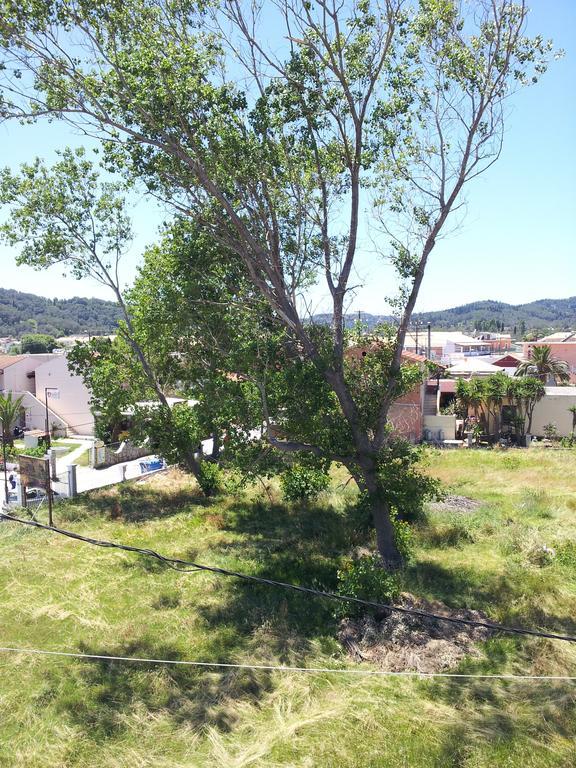 Canal D'amour Makris