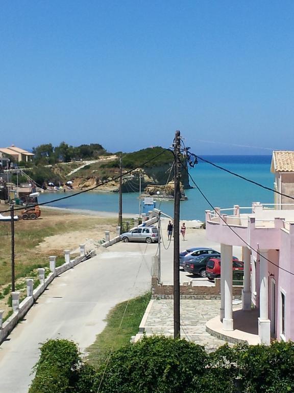 Apartment Canal D'amour Makris