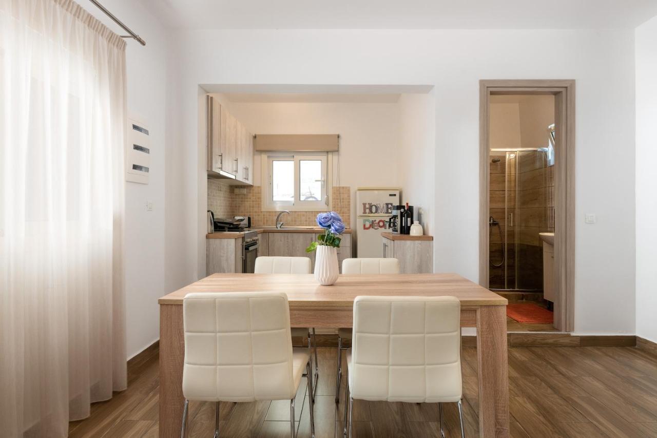 Theros Luxury Holiday home