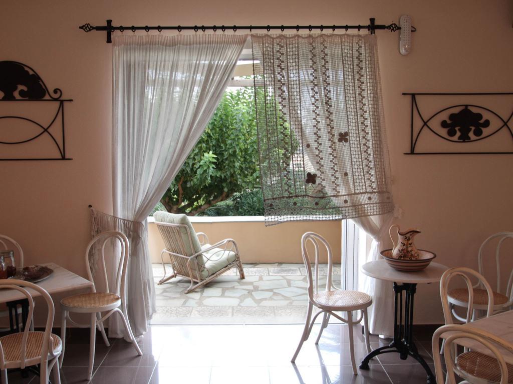 9 Muses Aparthotel Andros Town