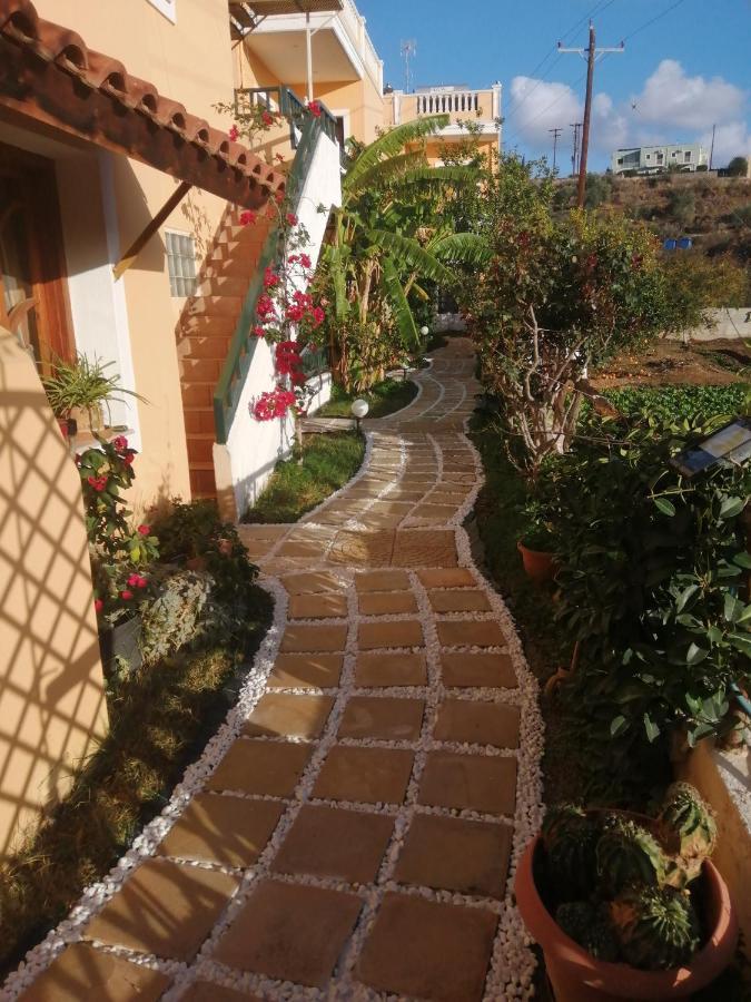 Dioskouroi Apts Aparthotel
